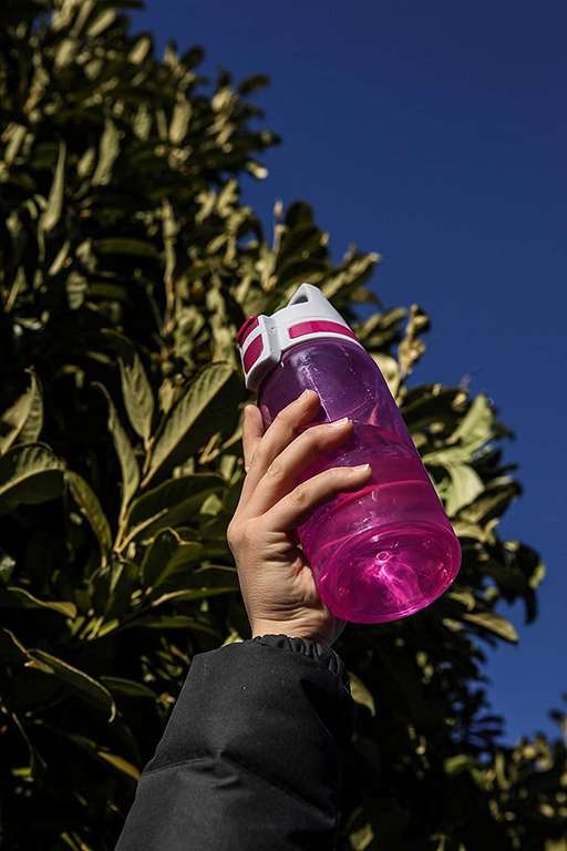 SIGG Trinkflasche Kinder Viva One 0,5l für Kohlensäurehaltige Getränke Geeignet, BPA-frei