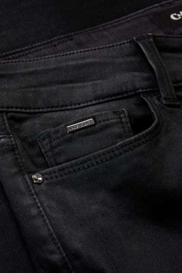 C&A Slim Mid Waist Jeans in 34 -44