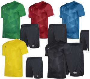 umbro Kinder Sport-Set, Fußball-Trikot mit Hose & T-Shirt versch. Farben für je 9,99€