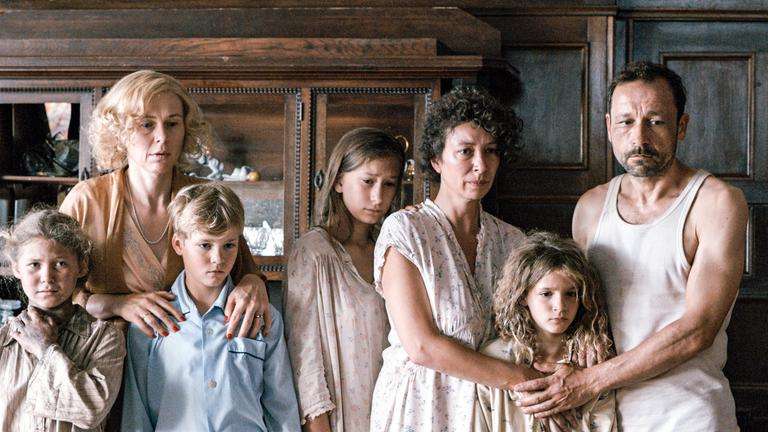 Film: "Maikäfer flieg" mehrfach preisgekrönter Film nach dem Roman von Christine Nöstlinger, als Stream / zum Herunterladen 3Sat