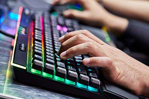 Corsair K95 Platinum RGB Mechanische Gaming Tastatur (Cherry MX Speed, Multi-Color RGB Beleuchtung
