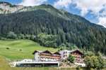 Südtirol: Hotel Seeber inkl. ¾ - Verwöhnpension & Wellness ab 291,60€ für 2 Personen
