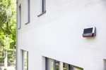 Bosch "Smart Home" kabellose Alarmanlage / Sirene mit Solarpanel