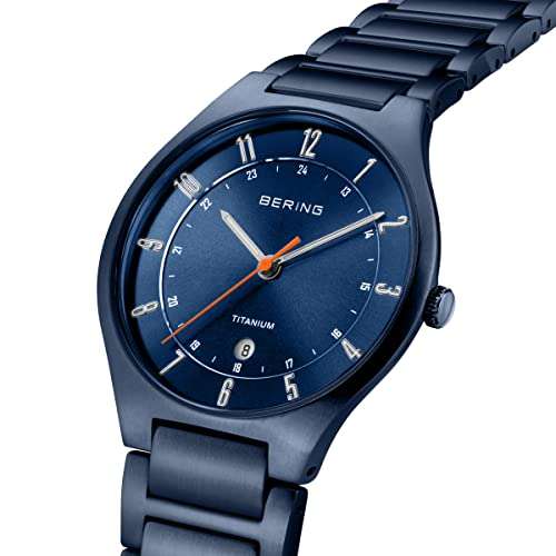 Bering Titanium Collection Uhr mit Titan Armband und Saphirglas, Quarz 11739-797