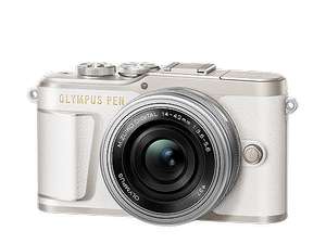 Olympus PEN E-PL9 blau mit Objektiv M.Zuiko digital 14-42mm EZ