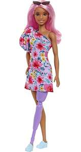 Barbie Fashionistas Puppe (pinke Haare) im schulterfreien Blumen-Kleid mit lila Bein-Prothese und weißen Sneakern