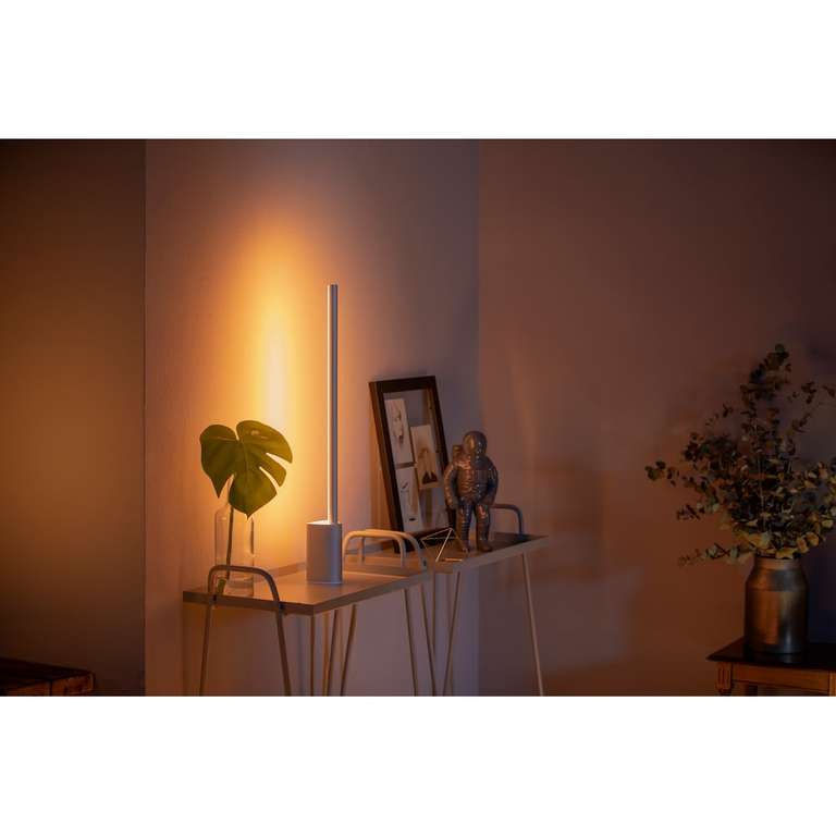 Philips Hue White and Color Ambiance Signe Tischleuchte, aluminium